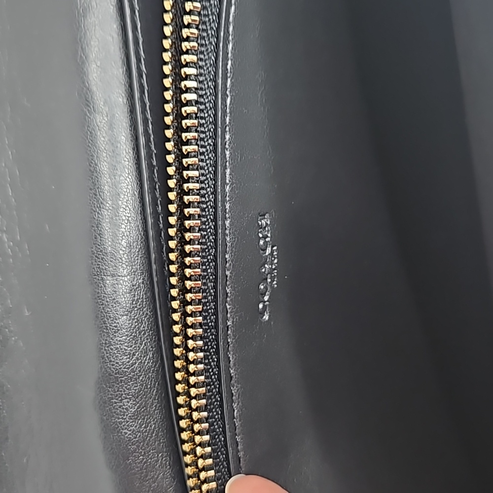 COACH WOMENS JADE  WRISTLET - Picture 4 of 9